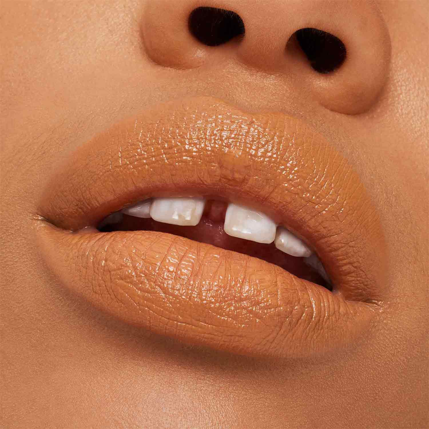 MACXIMAL SLEEK SATIN (LABIAL SATINADO)